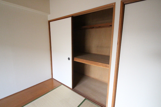 グランデュール今1号館