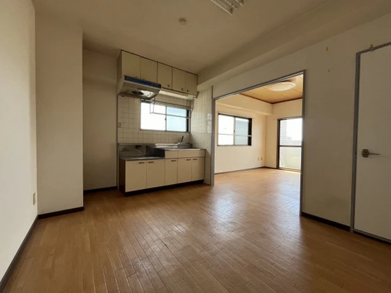 グランデュール今1号館