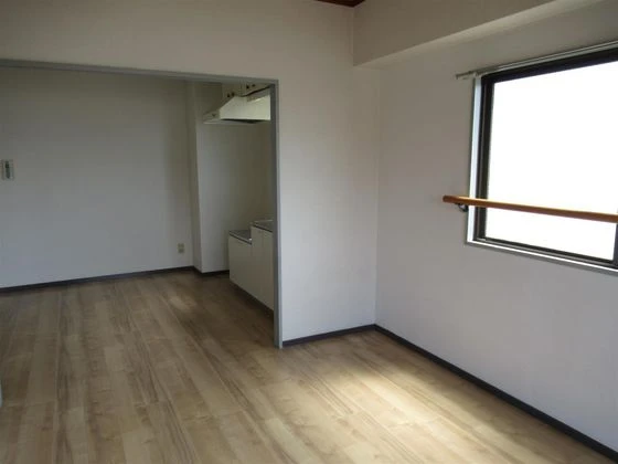 グランデュール今1号館