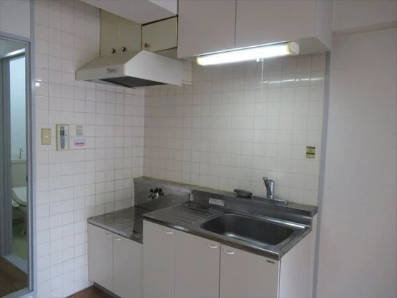 グランデュール今1号館