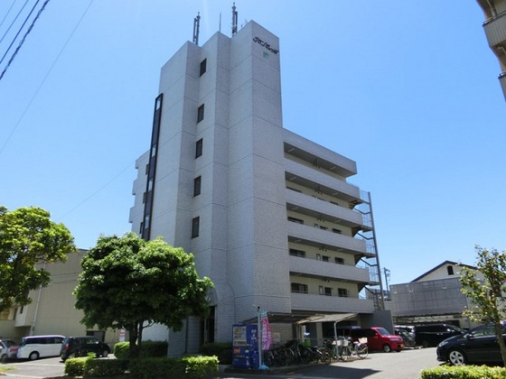 グランデュール今1号館