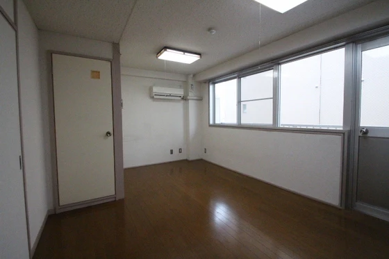 サンジェルマン富田町