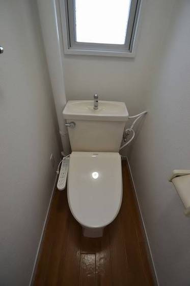 K’sB USHITAHONMACHI