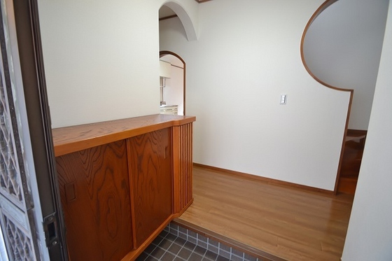 K’sB USHITAHONMACHI