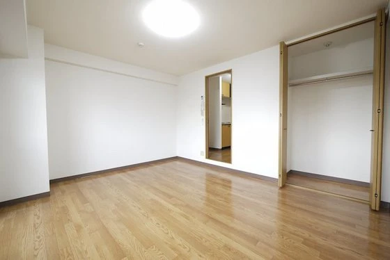 エレガンス京町