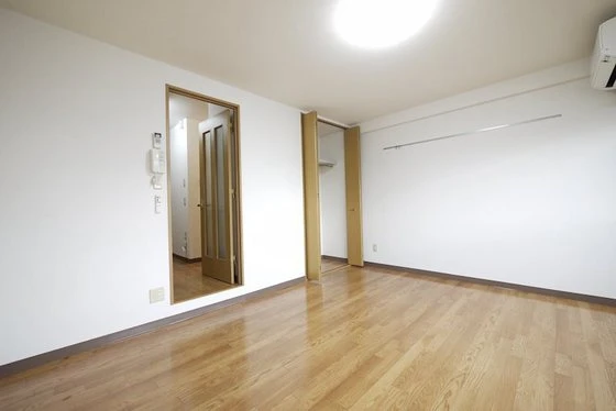 エレガンス京町