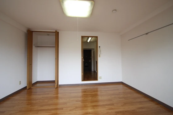 エレガンス京町