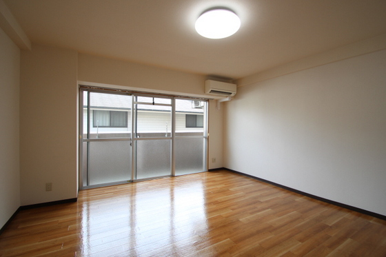 エレガンス京町