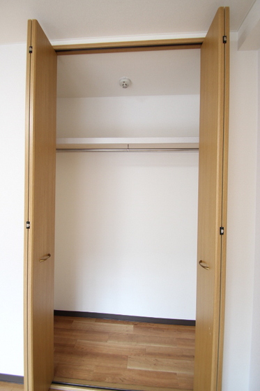 エレガンス京町