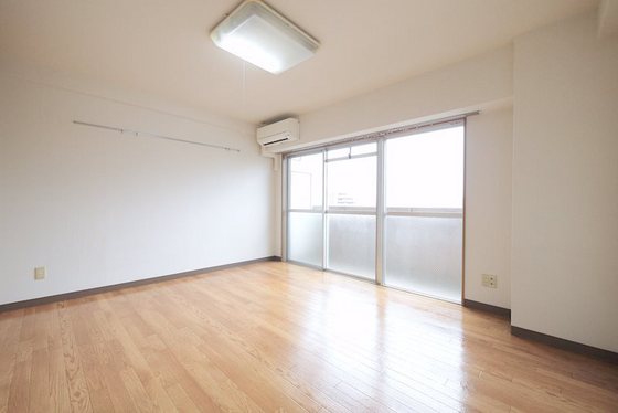 エレガンス京町