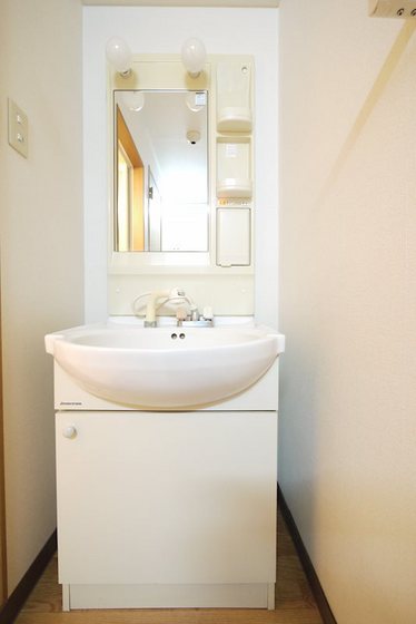 エレガンス京町