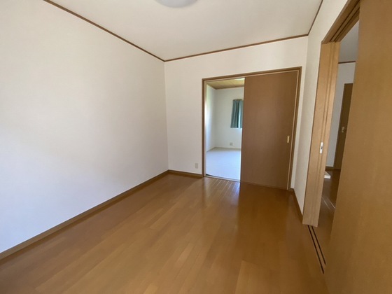 アムール・ディス