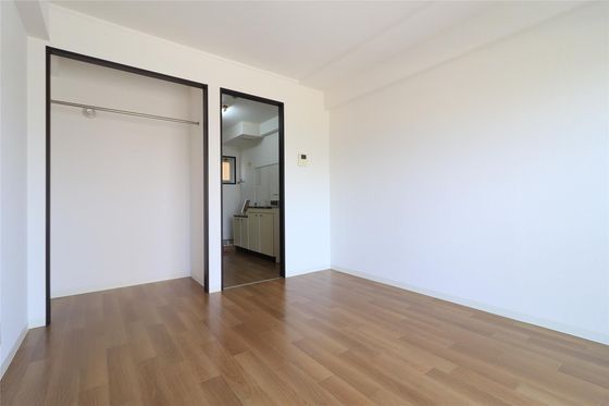 グランツ大元駅前