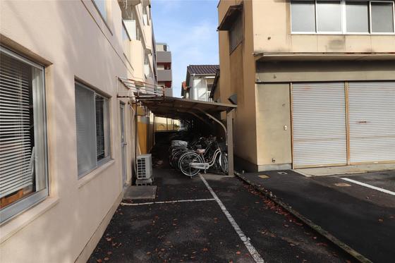 グランツ大元駅前