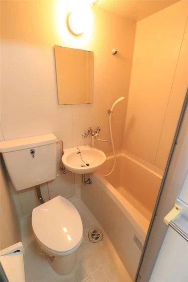 グランツ大元駅前