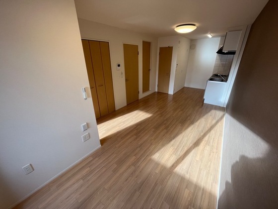 クロステージ中須賀