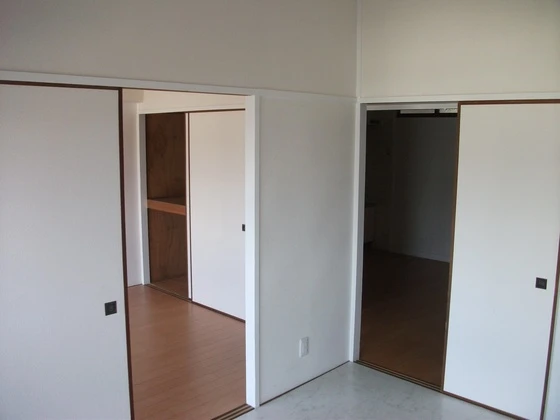 アヴェニュー奥田