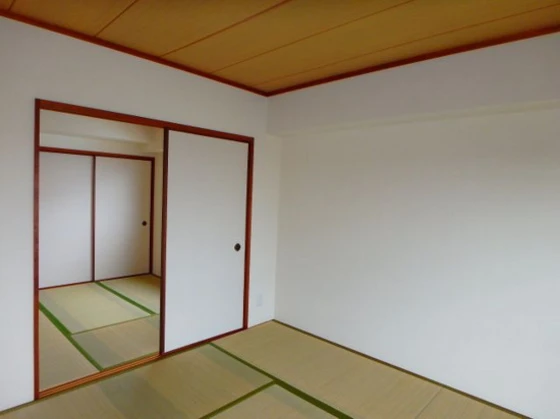 ネクスト倉田 東館