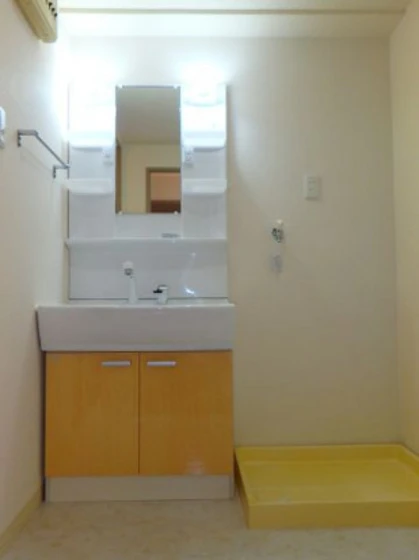 ネクスト倉田 東館