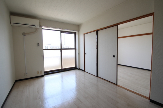 ディアトレス下中野