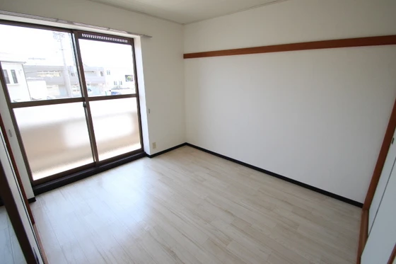 ディアトレス下中野