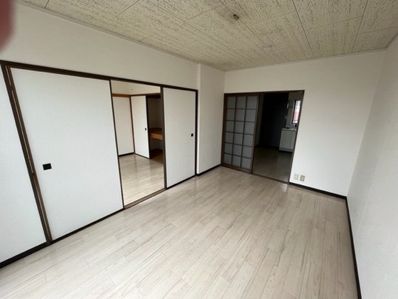 ディアトレス下中野