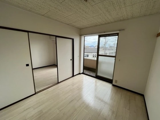 ディアトレス下中野