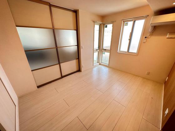 グランテリア楽々園S