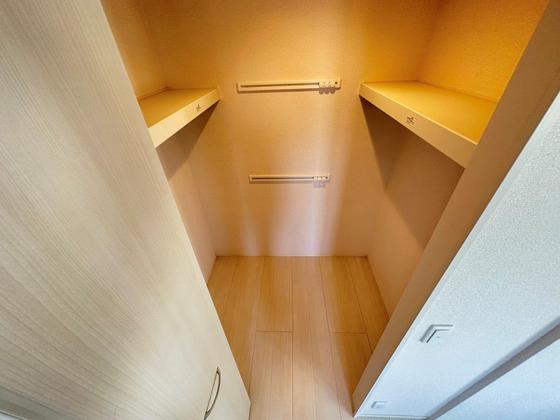 グランテリア楽々園S