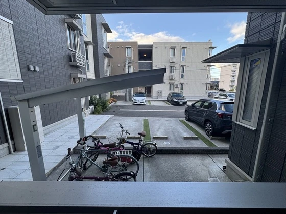 グランテリア楽々園S