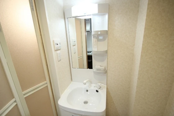 リフレスロイヤルシティⅢ