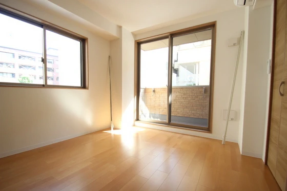 リフレスロイヤルシティⅢ