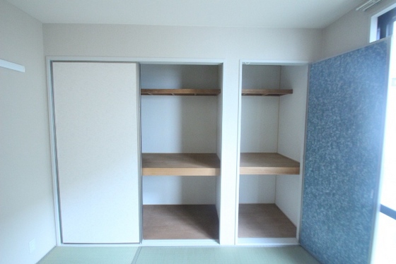 クレール五日市駅前 B棟