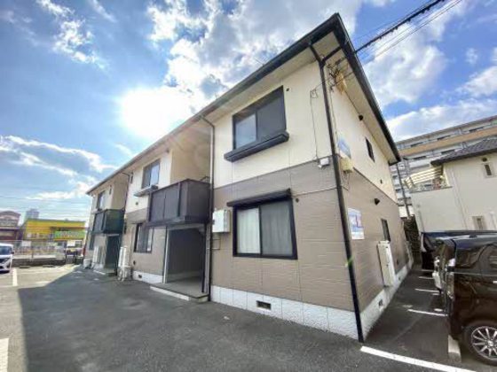 クレール五日市駅前 B棟