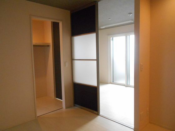 グランテリア楽々園W