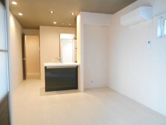 グランテリア楽々園W