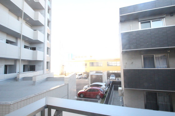 グランテリア楽々園W