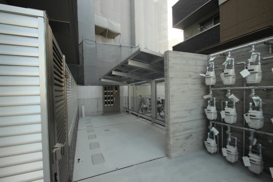 グランテリア楽々園W