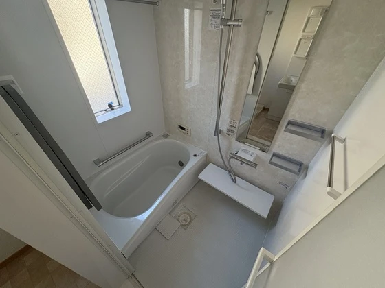 パラティ川内・N