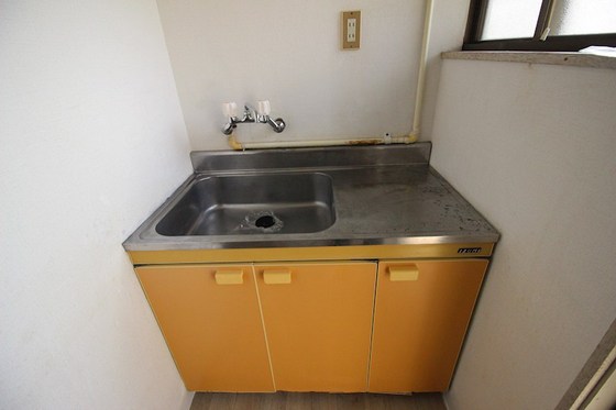 京山サンコーポ