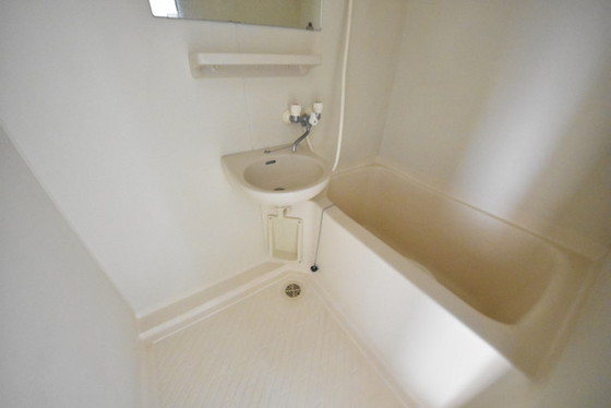 アルファ西古松