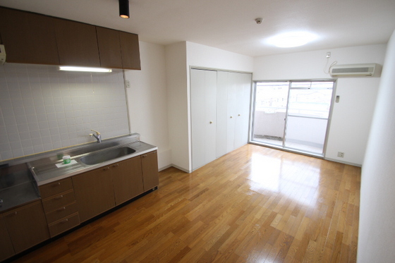 アザレア七日市