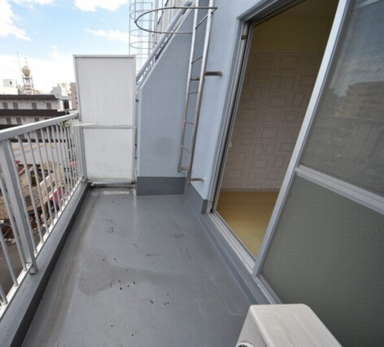 レジデンス春日町