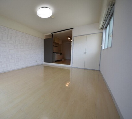 レジデンス春日町