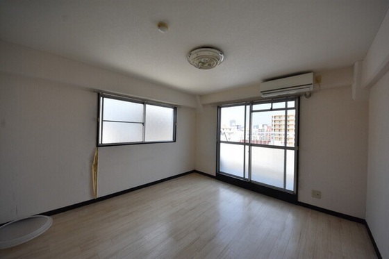 レジデンス春日町