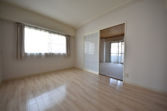 レジデンス春日町