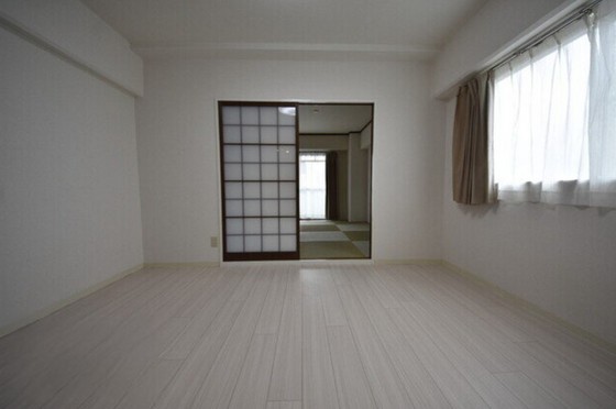 レジデンス春日町