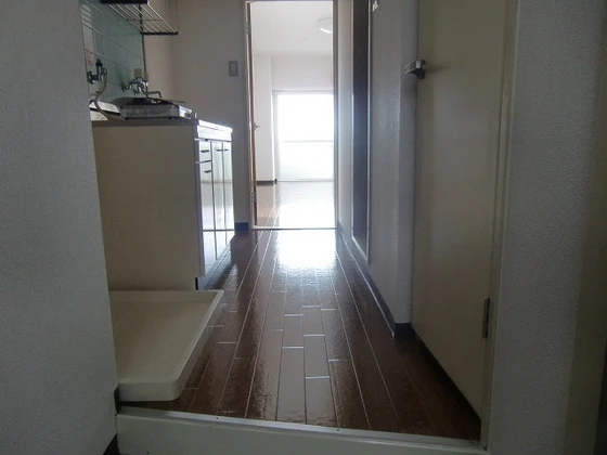 ビッグバーンズマンション清輝橋