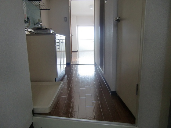 ビッグバーンズマンション清輝橋