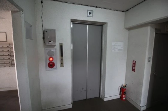 ビッグバーンズマンション清輝橋